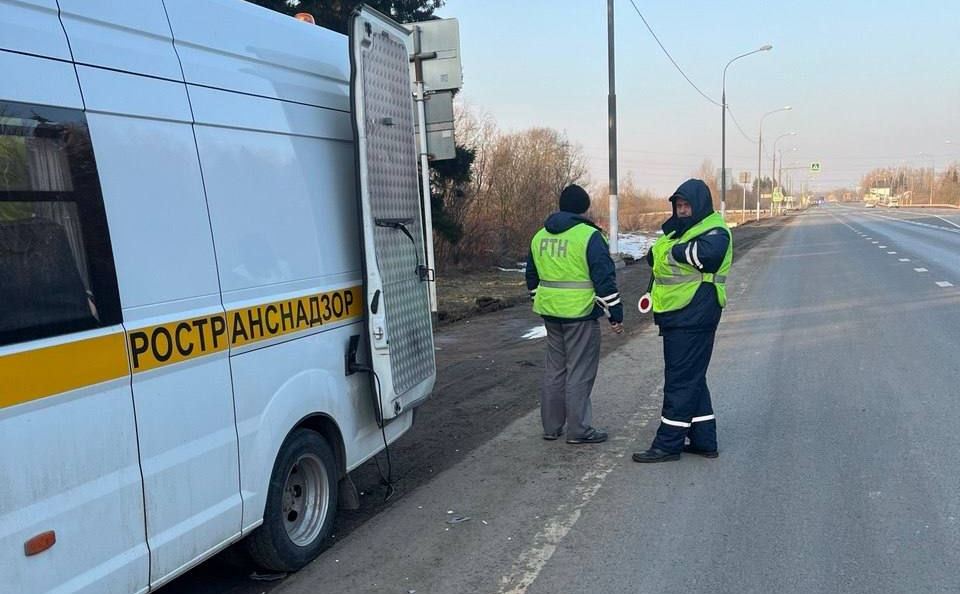 Сотрудниками ТОГАДН по Новгородской области МТУ Ространснадзора по СЗФО на посту контроля выявлена карта водителя для работы с тахографом с признаками подделки